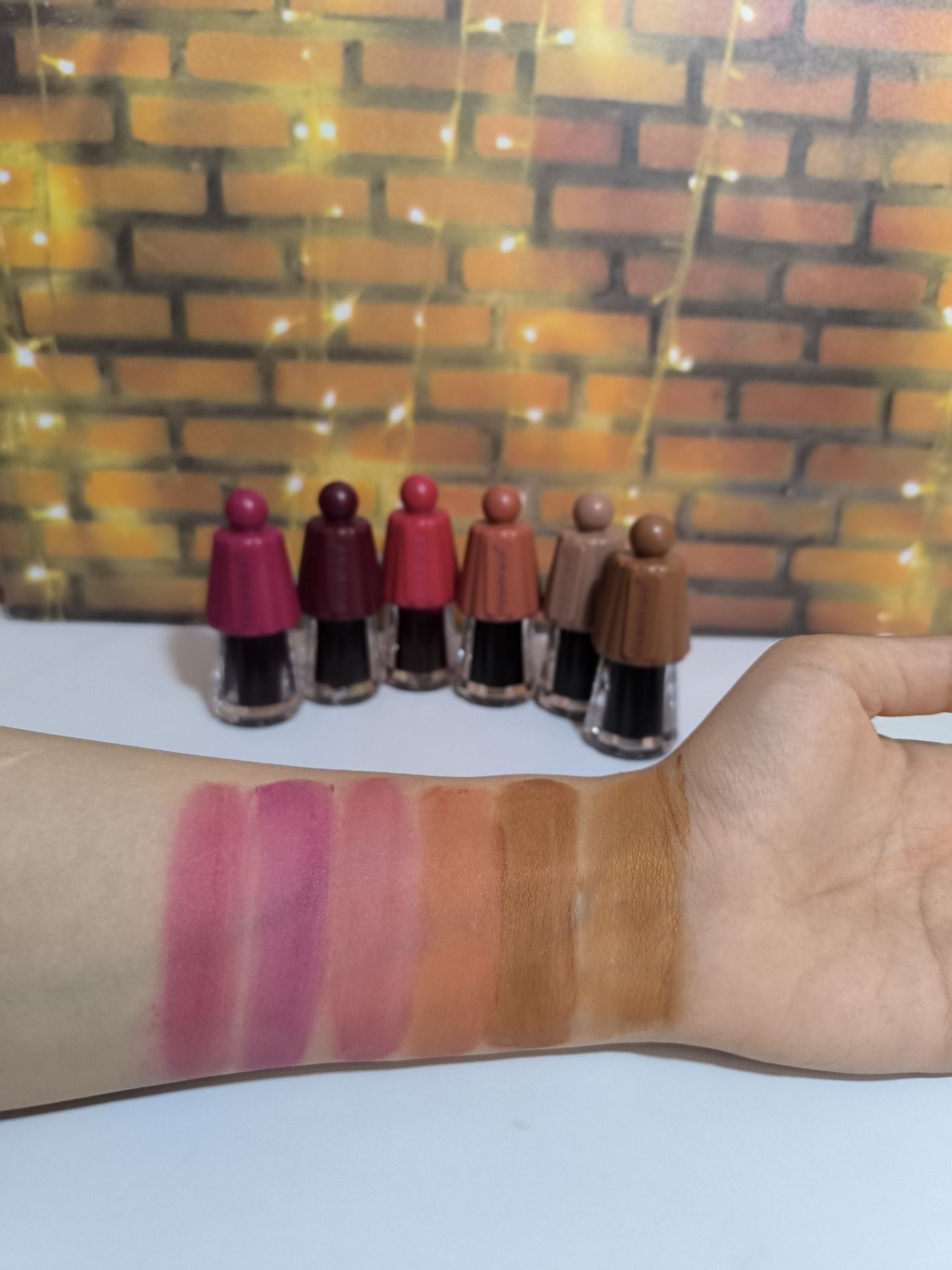 تینت لب اسنس