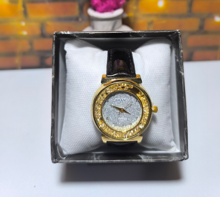 ساعت مچی دخترانه اکلیلی