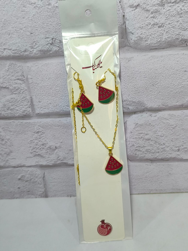 گردنبند و گوشواره یلدایی
