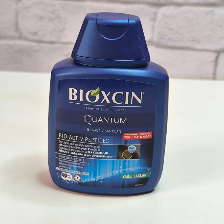 شامپو ضد ریزش مو بیوکسین مدل کوانتوم مناسب موهای چرب 300 میل